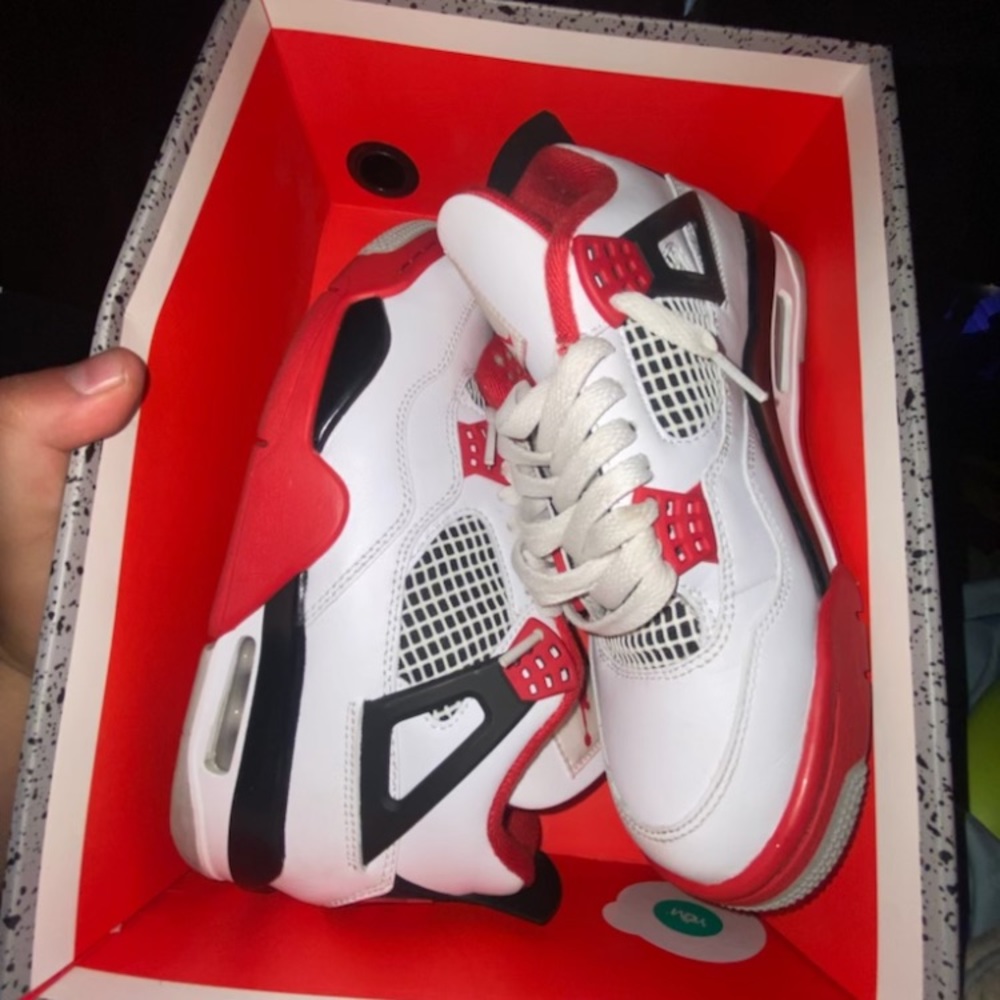 FIRE REDS